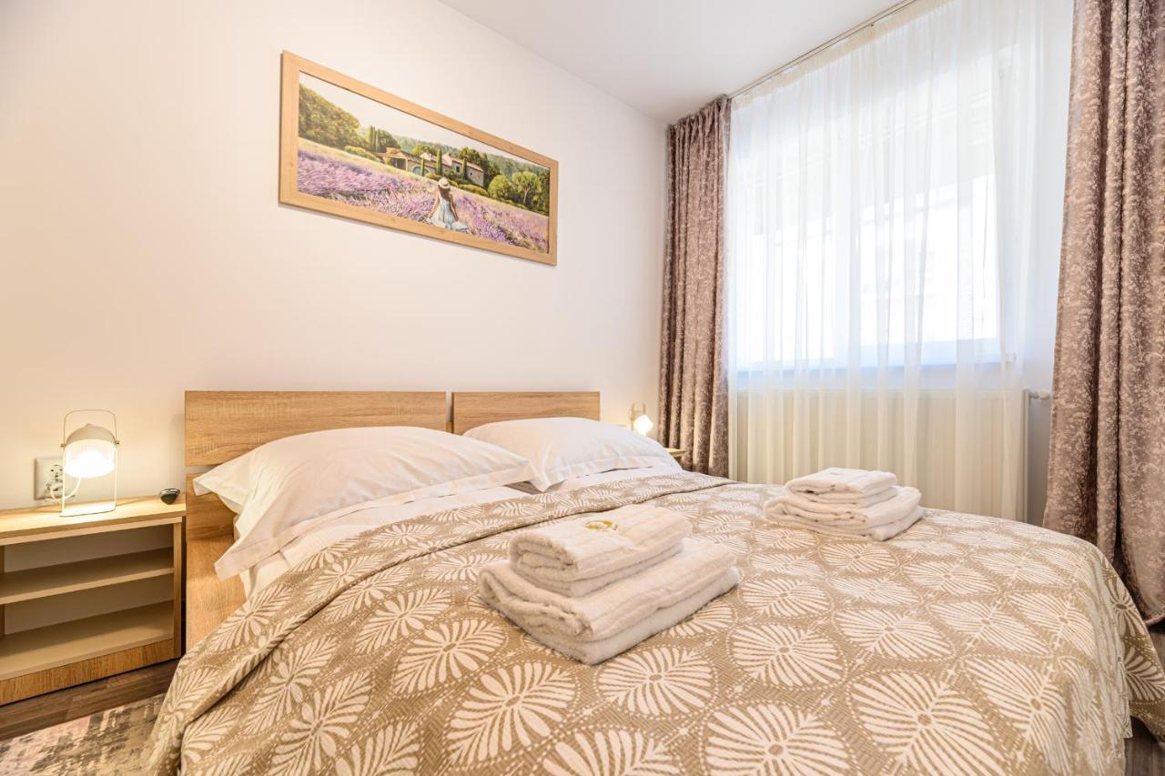 Sona Plus Brașov Exterior foto